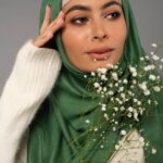 GREEN WOMEN